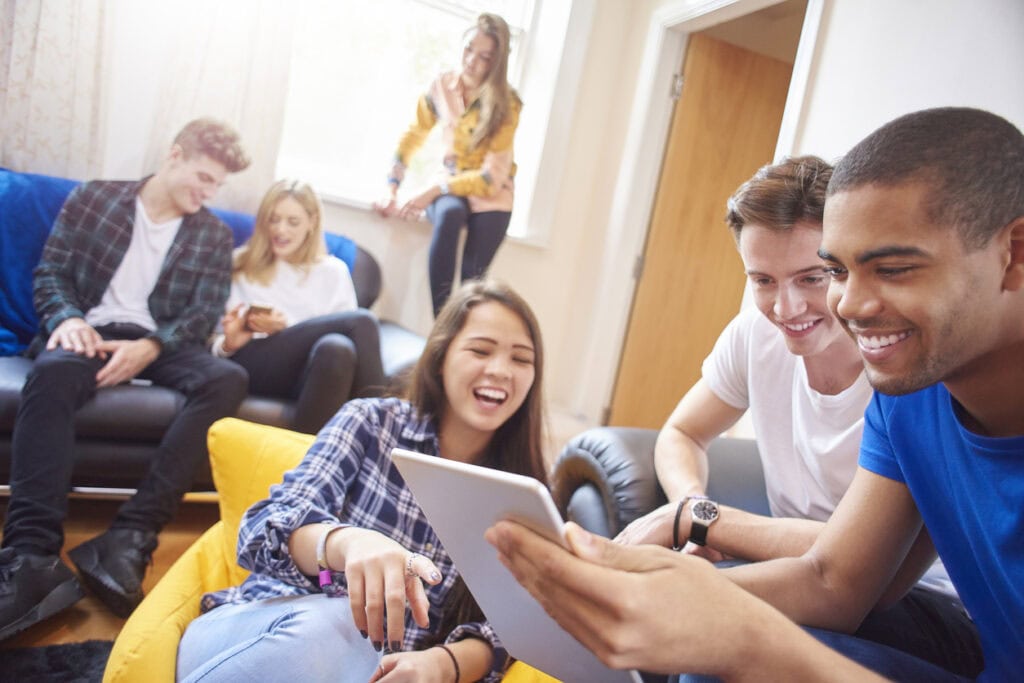 New students participating in freshman welcome event ideas in their dorm