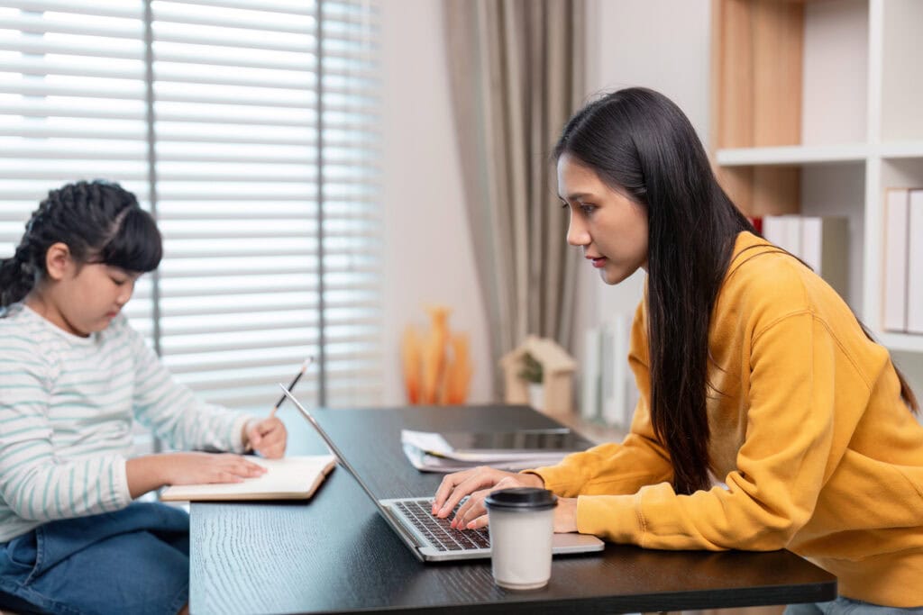 Part-time student attending asynchronous events designed for supporting non-traditional students scheduling needs