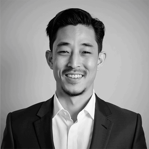 Robb Oshima