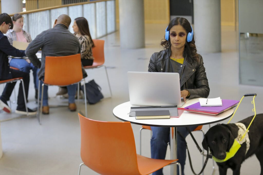 Student gaining greater access to virtual resources through new initiatives for digital accessibility in higher education