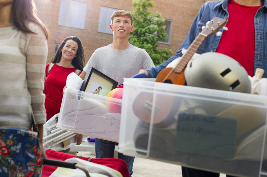 College students confidently moving in with a campus wayfinding strategy